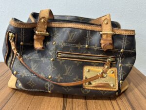 Louis Vuitton　リヴェット