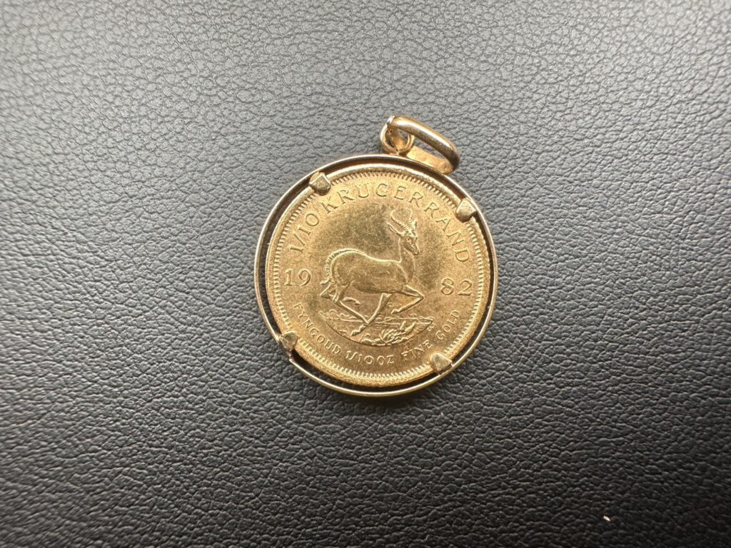 K18/K22　金貨　3.9ｇ