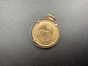 K18/K22　金貨　3.9ｇ